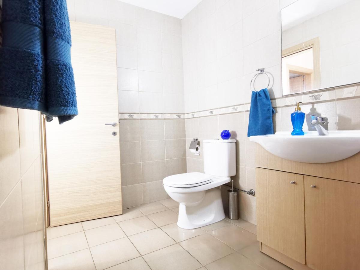 Pandora Holiday Apartment 아이아 나파 외부 사진